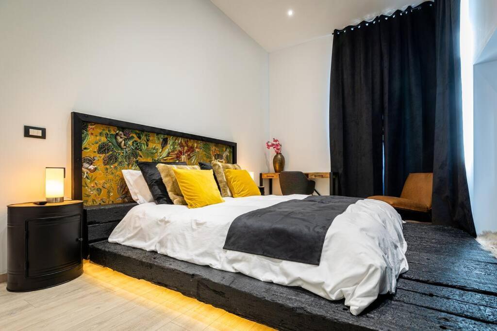 White Castle - Charleroi Airport B&B 외부 사진