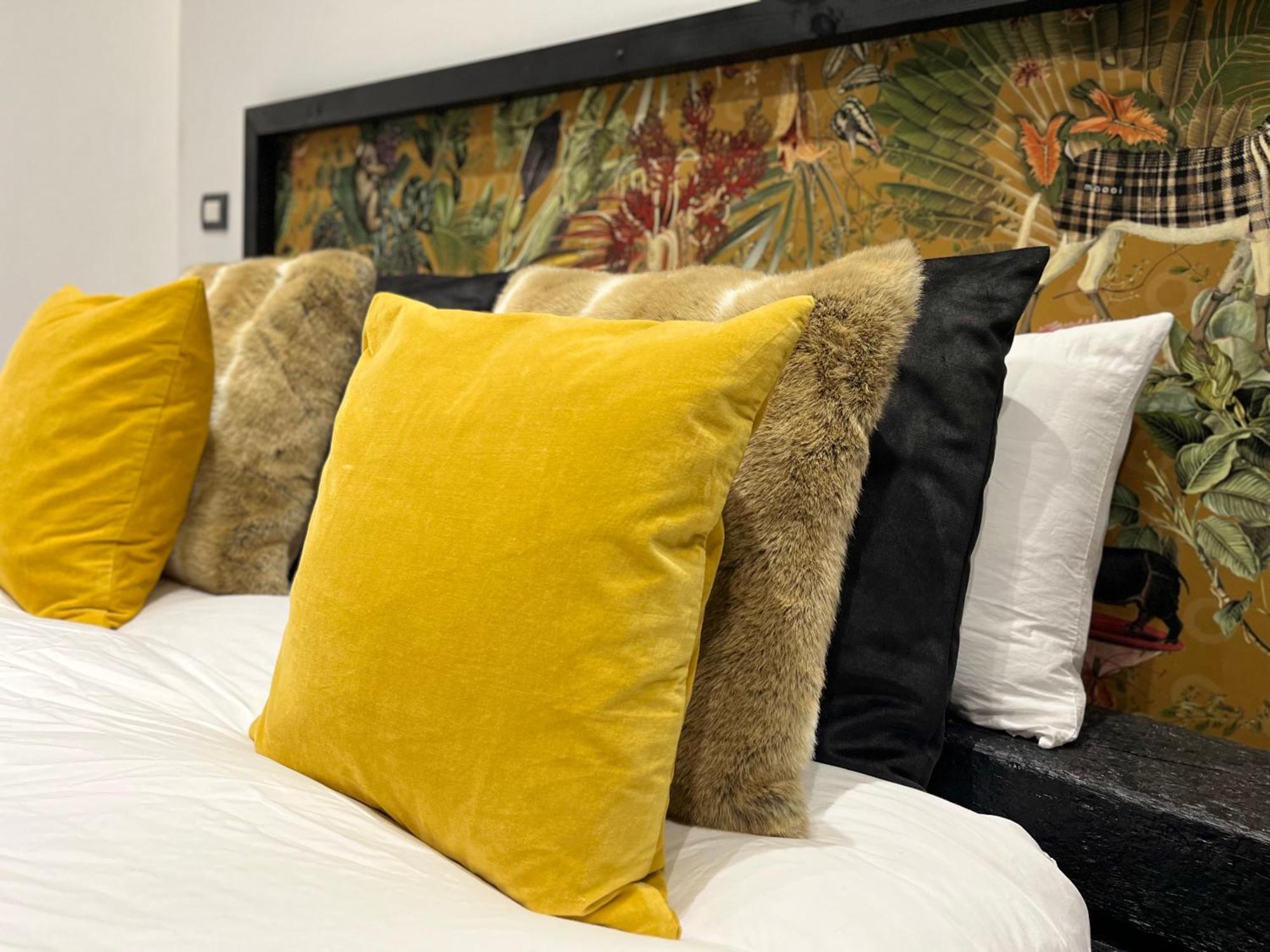 White Castle - Charleroi Airport B&B 외부 사진